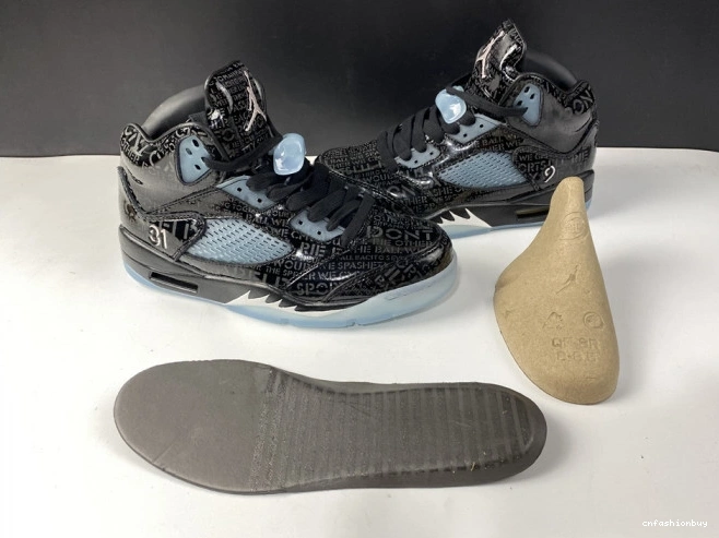 633068-010 Doernbecher AIR Retro 5 Jordan 0807